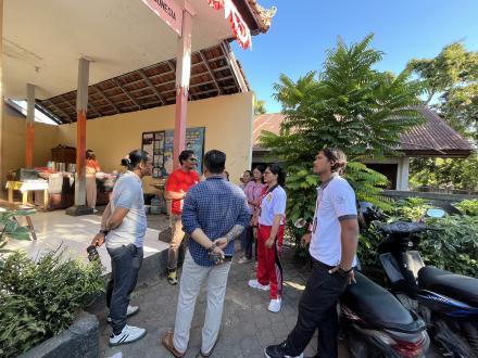 KEGIATAN SOSIALISASI TEBE MODEREN OLEH DINAS LINGKUNGAN HIDUP KABUPATEN BULELENG